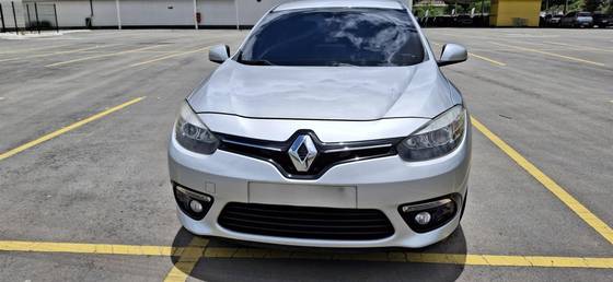 RENAULT FLUENCE 2.0 DYNAMIQUE 16V FLEX 4P AUTOMÁTICO RENAULT FLUENCE 2.0 DYNAMIQUE 16V FLEX 4P AUTOMÁTICO